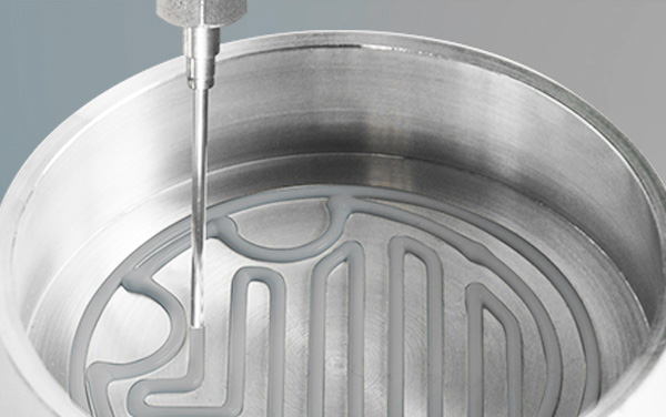 天豪定量點涂膠機為企業(yè)生產(chǎn)獲取更大利益