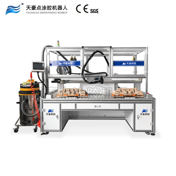 汽車發(fā)動(dòng)機(jī)沙模涂膠機(jī)器人